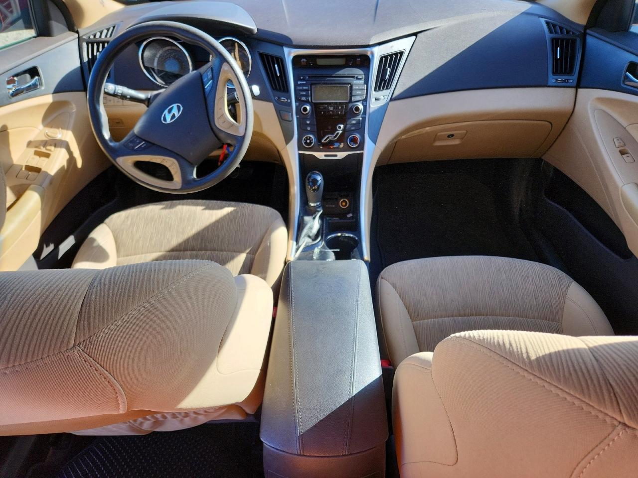 2013 HYUNDAI SONATA GLS photo 8