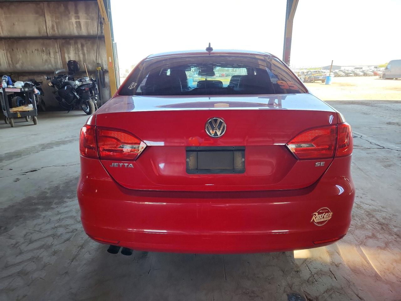 2014 VOLKSWAGEN JETTA SE photo 11