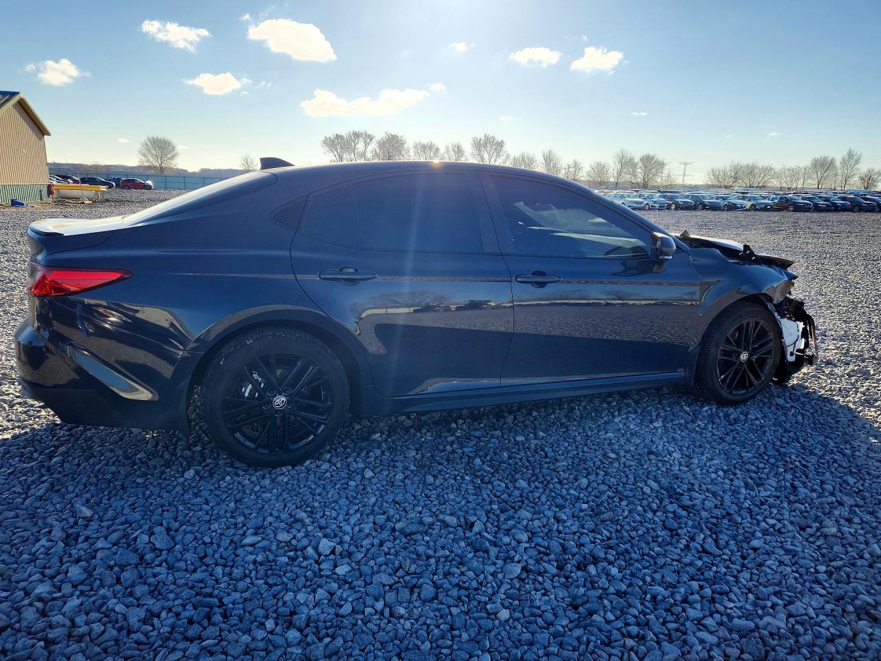 2025 TOYOTA CAMRY SE photo 5