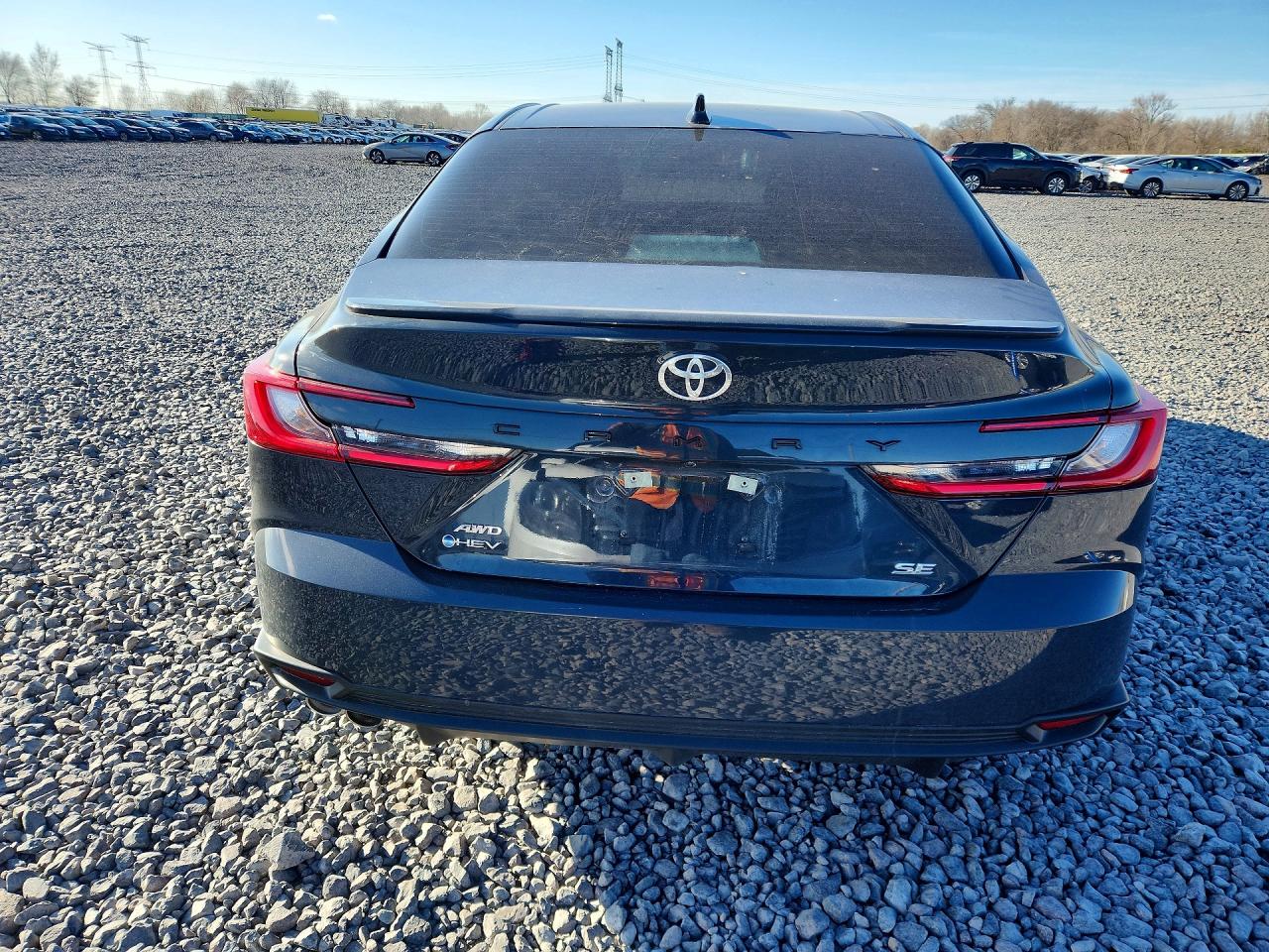 2025 TOYOTA CAMRY SE photo 11