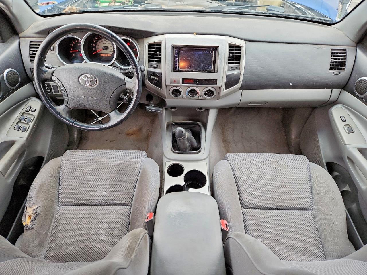 2005 TOYOTA TACOMA V6 photo 22