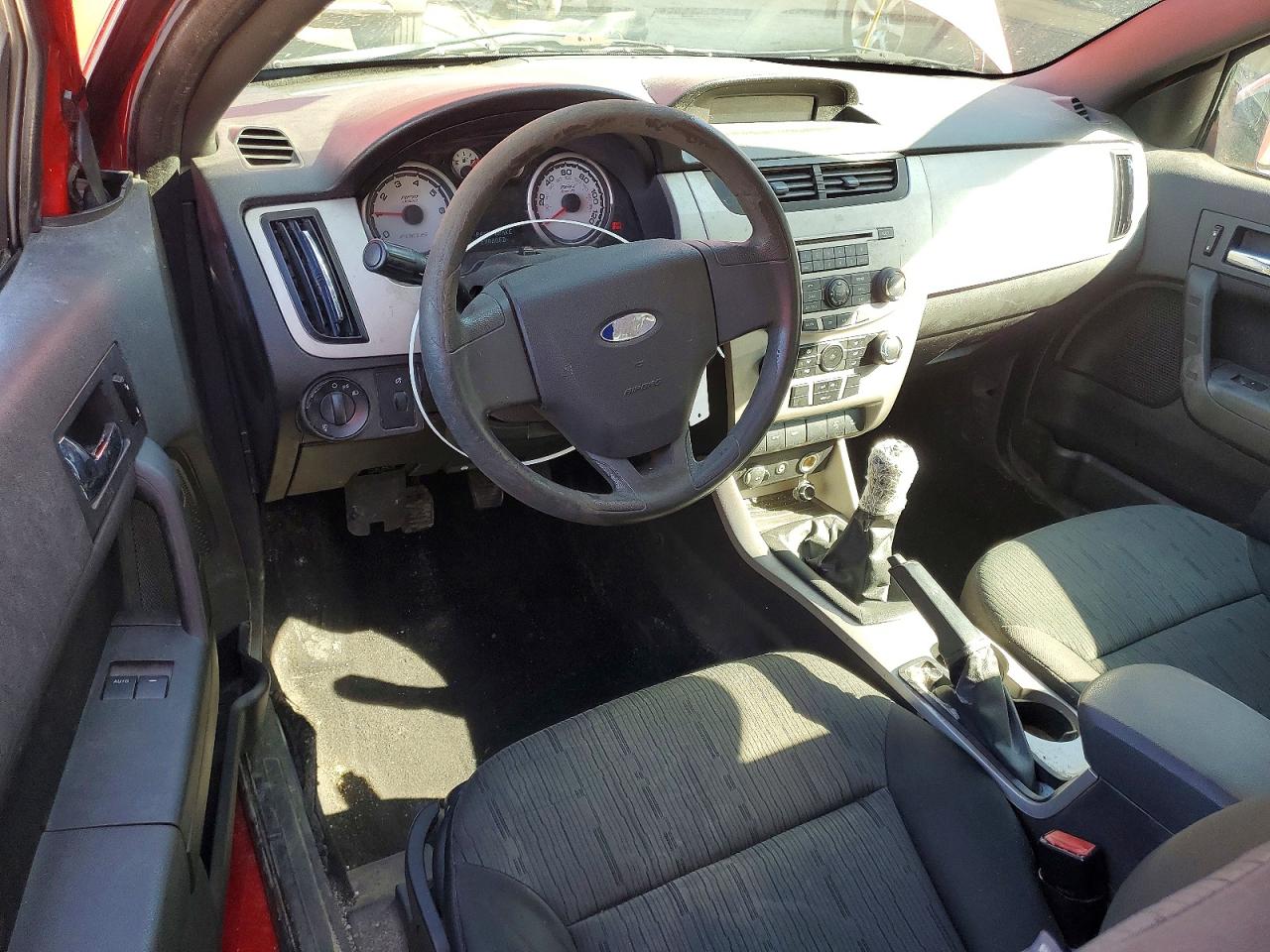2008 FORD FOCUS SE photo 15