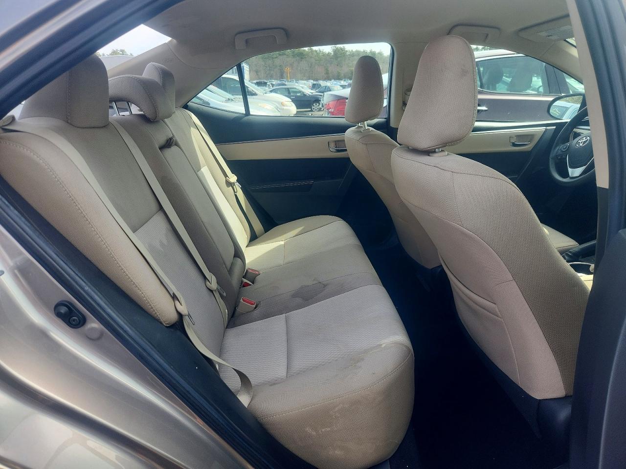 2016 TOYOTA COROLLA LE photo 19