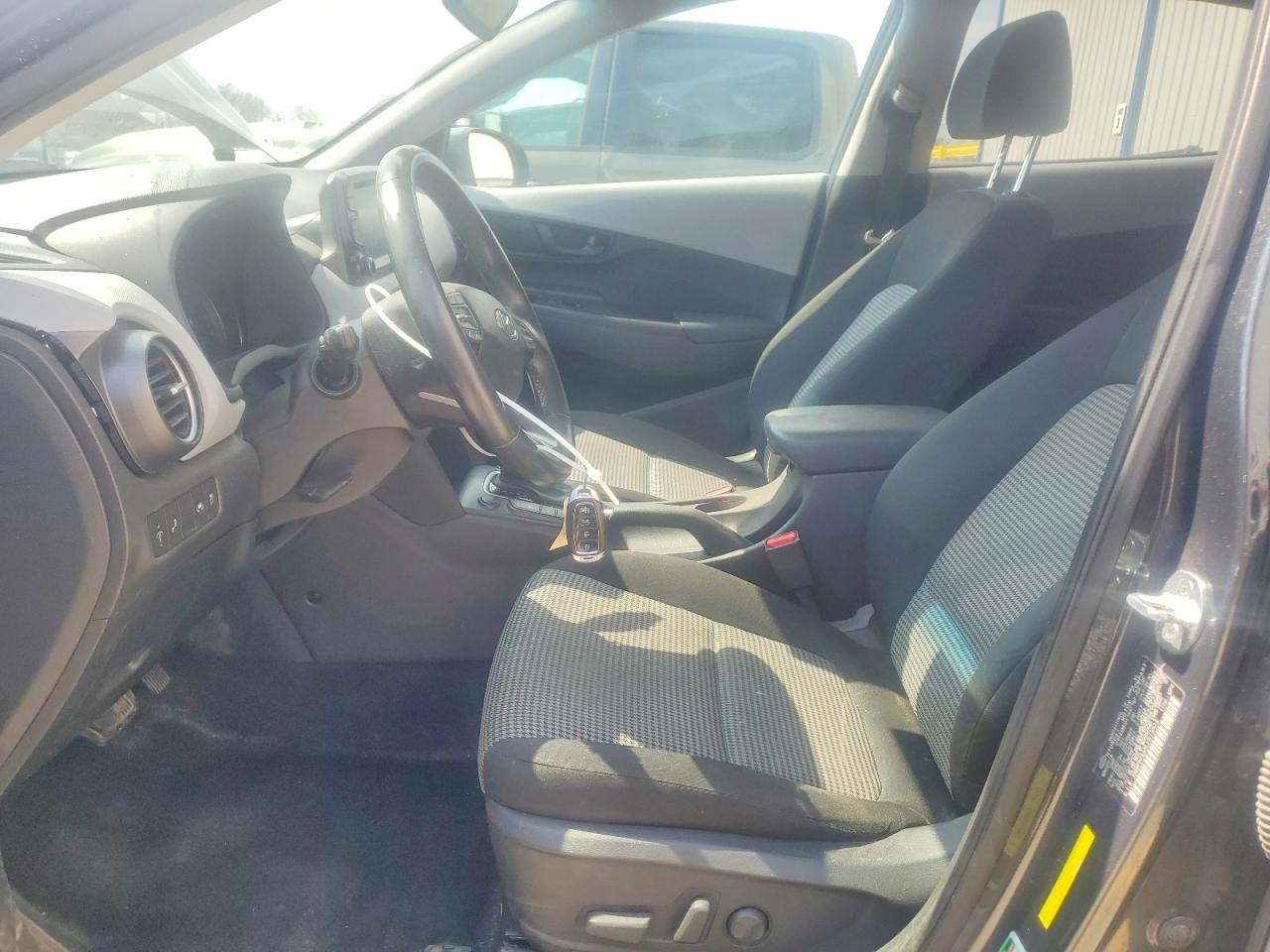 2020 HYUNDAI KONA SEL PLUS photo 13