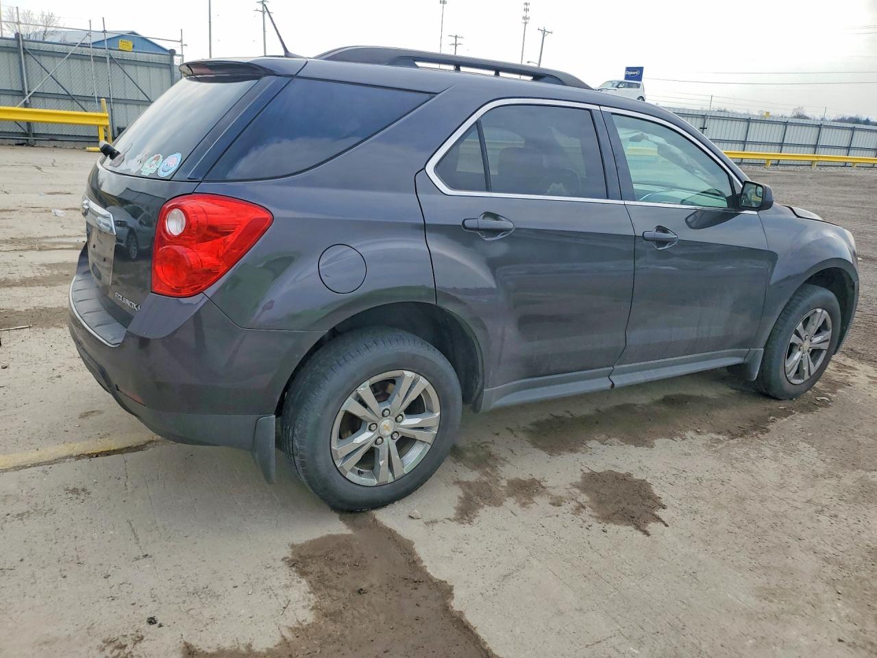 2013 CHEVROLET EQUINOX LT photo 3