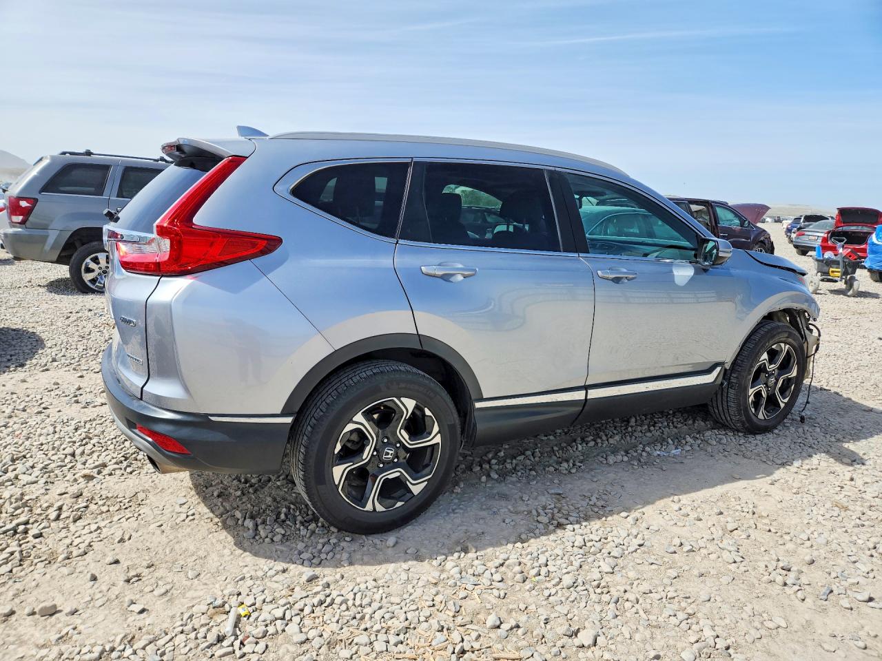 2018 HONDA CR-V TOURING photo 7