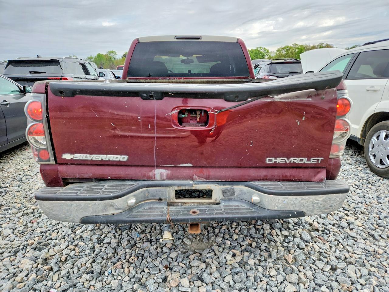 2003 CHEVROLET SILVERADO C1500 photo 11