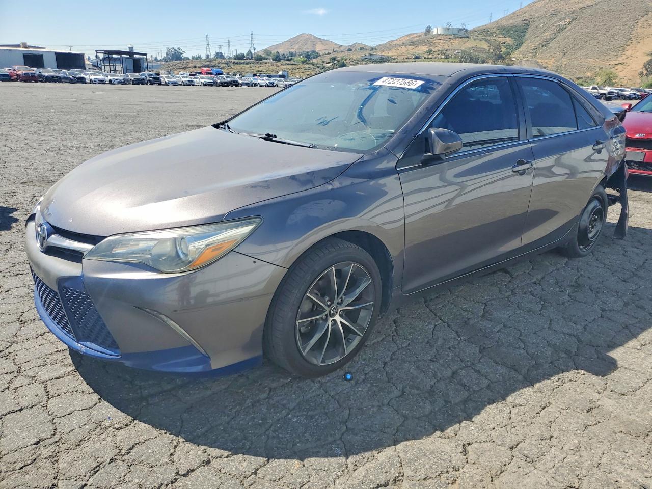 2016 TOYOTA CAMRY