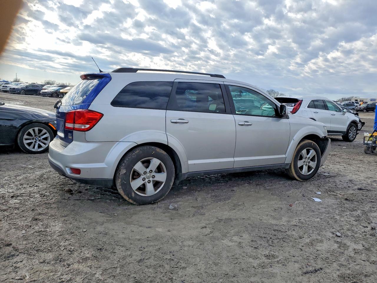 2012 DODGE JOURNEY SXT photo 5