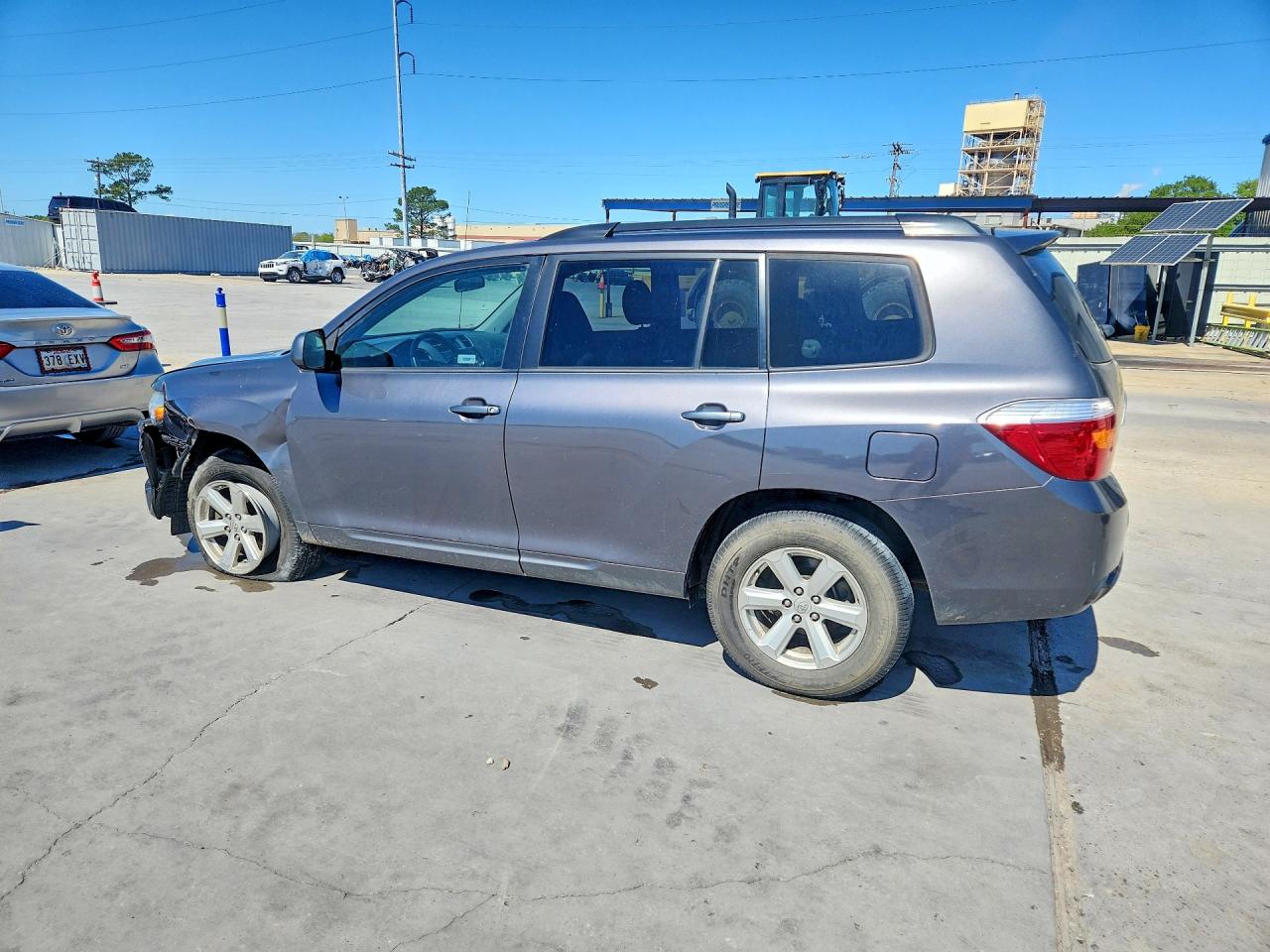 2010 TOYOTA HIGHLANDER BASE photo 3