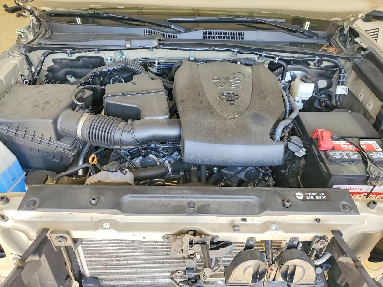 2019 TOYOTA TACOMA TRD SPORT photo 31