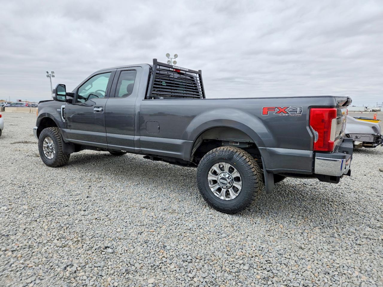 2017 FORD F250 SUPER DUTY photo 3