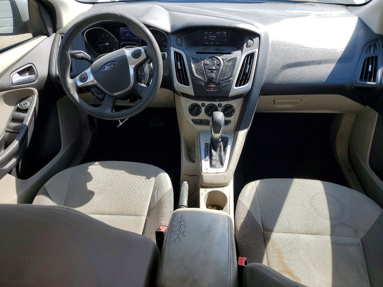 2013 FORD FOCUS SE photo 8