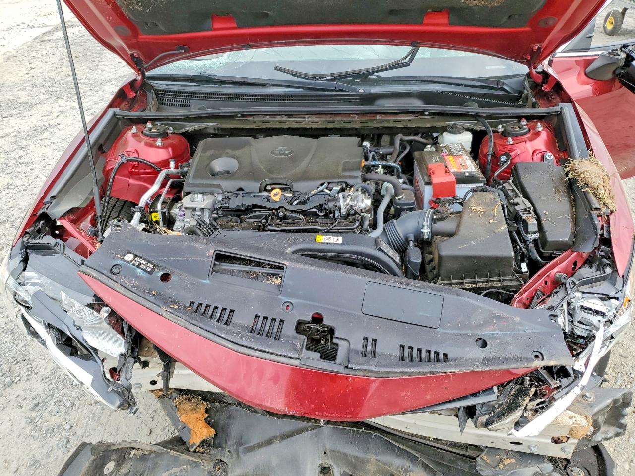 2021 TOYOTA CAMRY LE photo 21