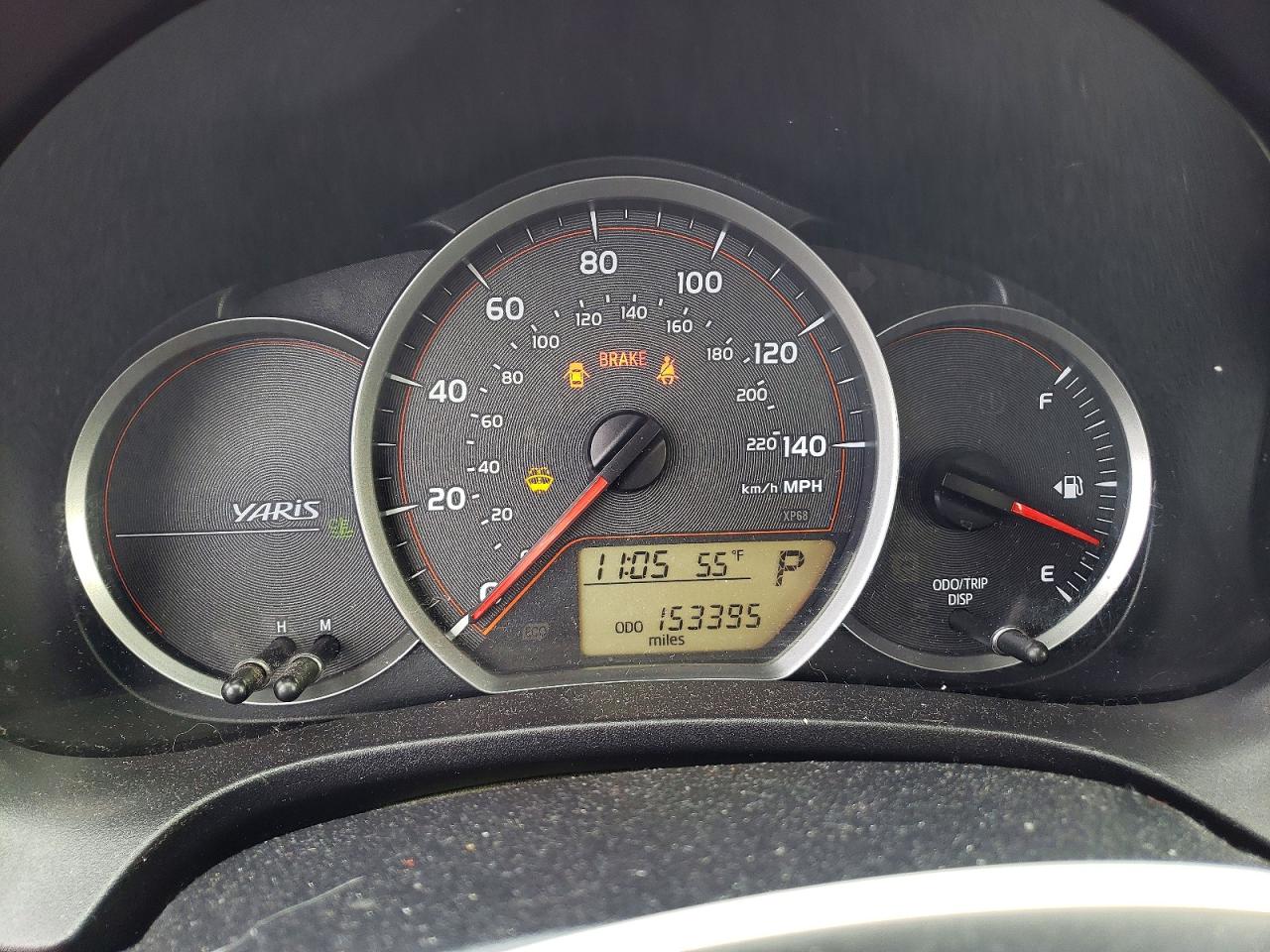 2012 TOYOTA YARIS 5-DOOR L photo 25
