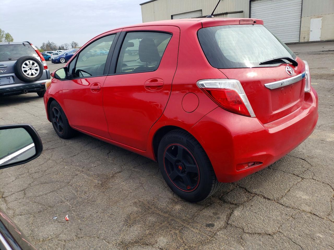 2012 TOYOTA YARIS 5-DOOR L photo 4