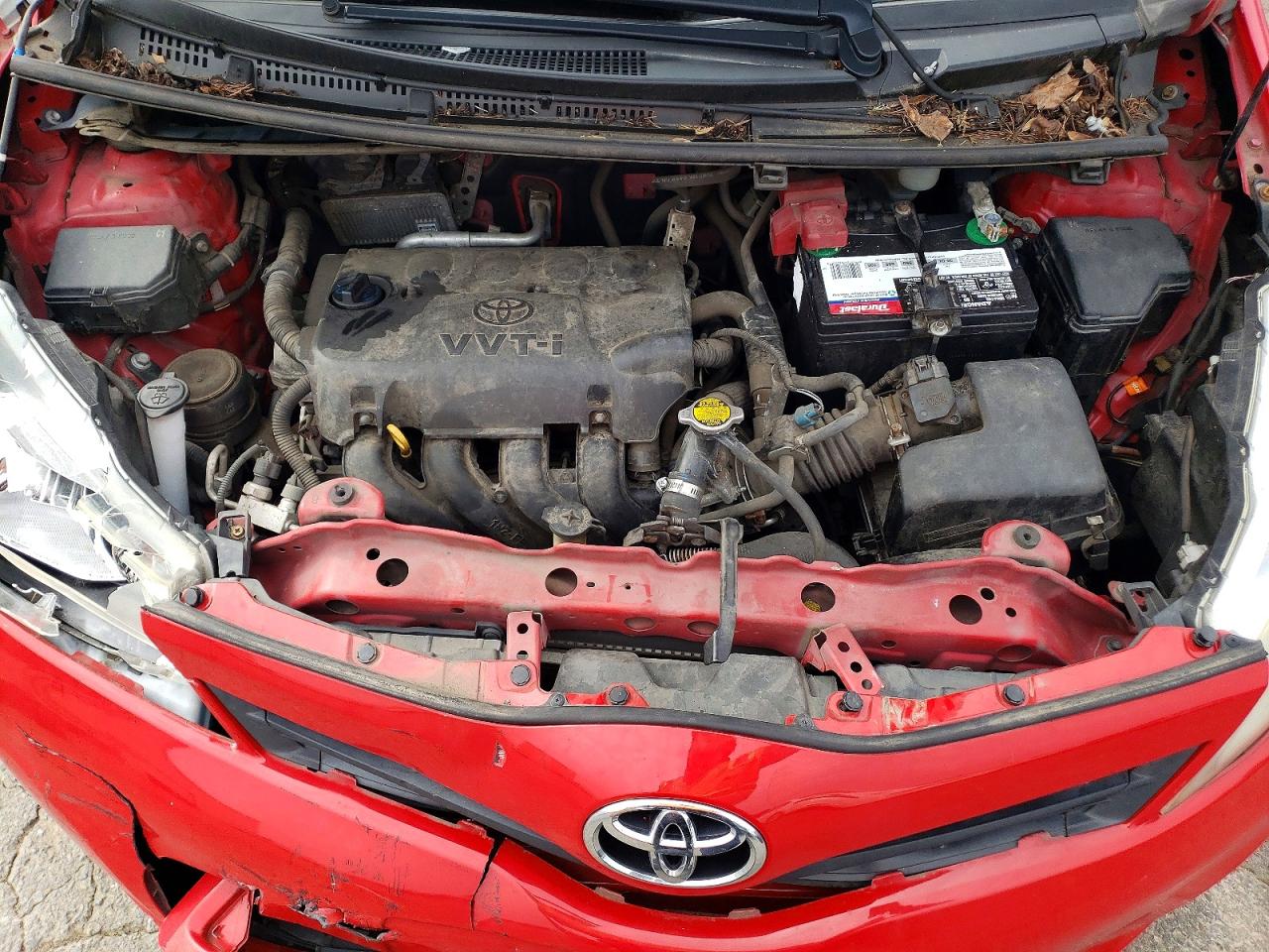 2012 TOYOTA YARIS 5-DOOR L photo 31