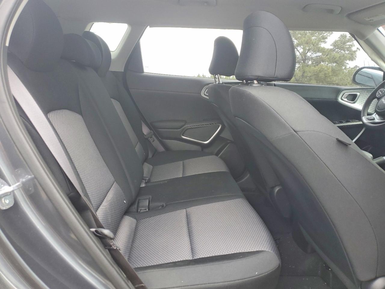 2024 KIA SOUL LX photo 19