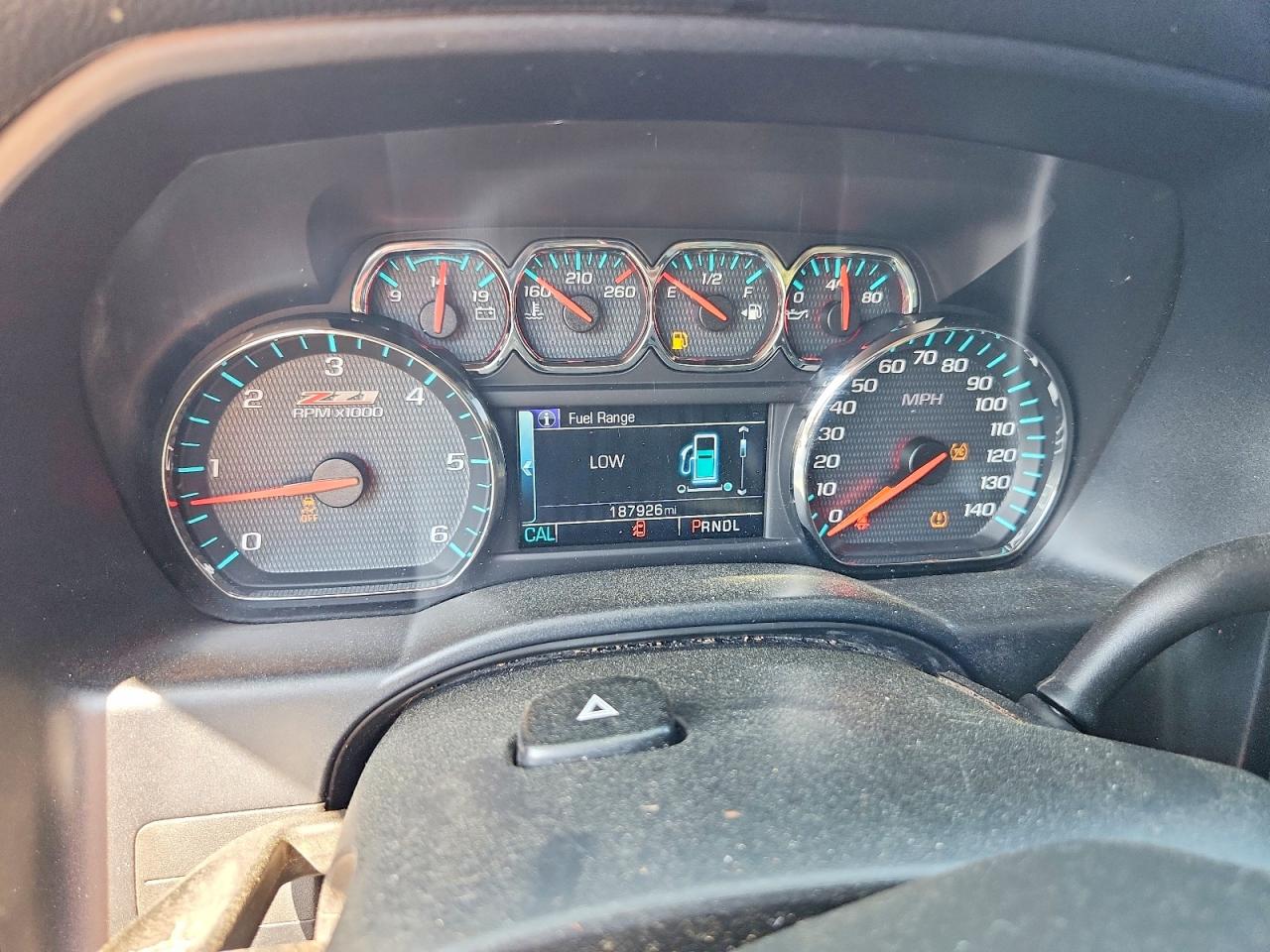 2017 CHEVROLET SILVERADO K1500 LT photo 9