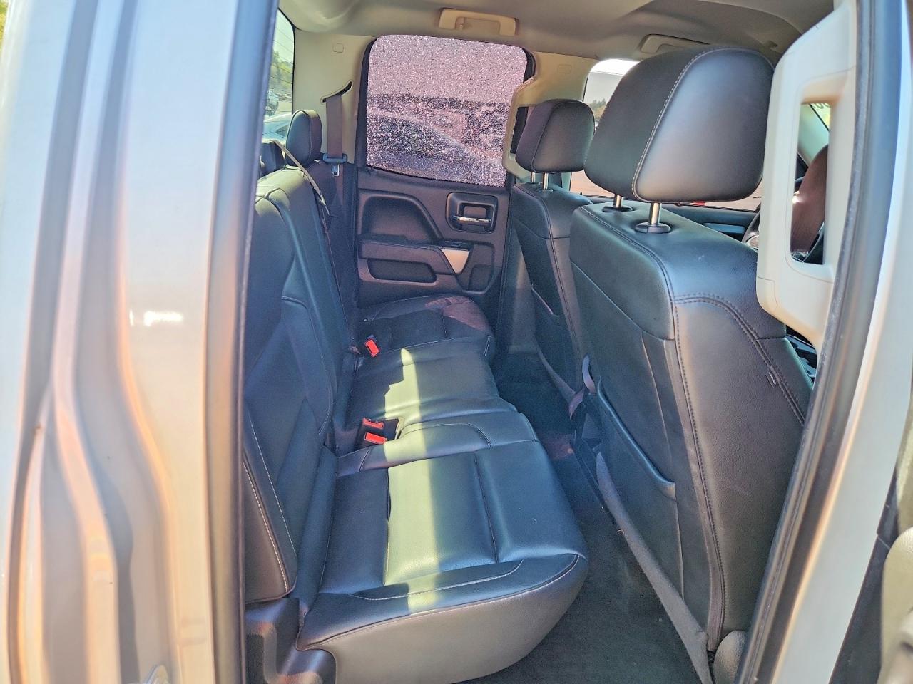 2017 CHEVROLET SILVERADO K1500 LT photo 10