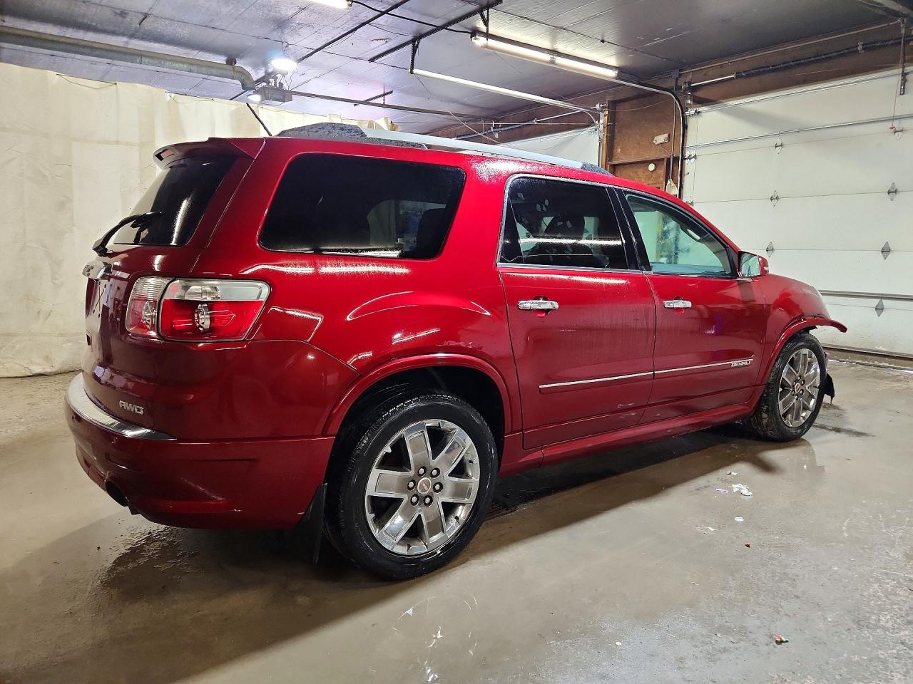 2011 GMC ACADIA DENALI photo 5