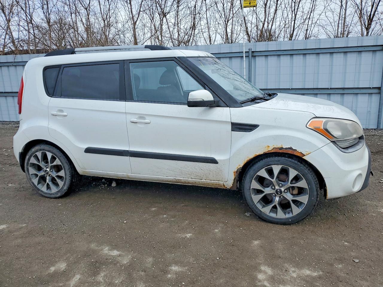 2012 KIA SOUL + photo 10