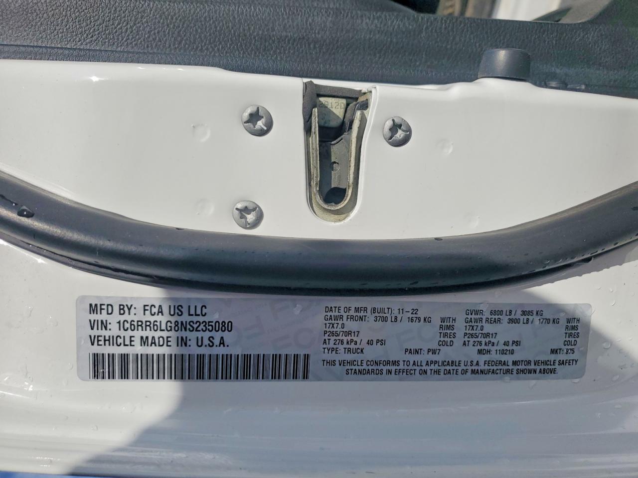 2022 RAM 1500 CLASSIC SLT photo 37