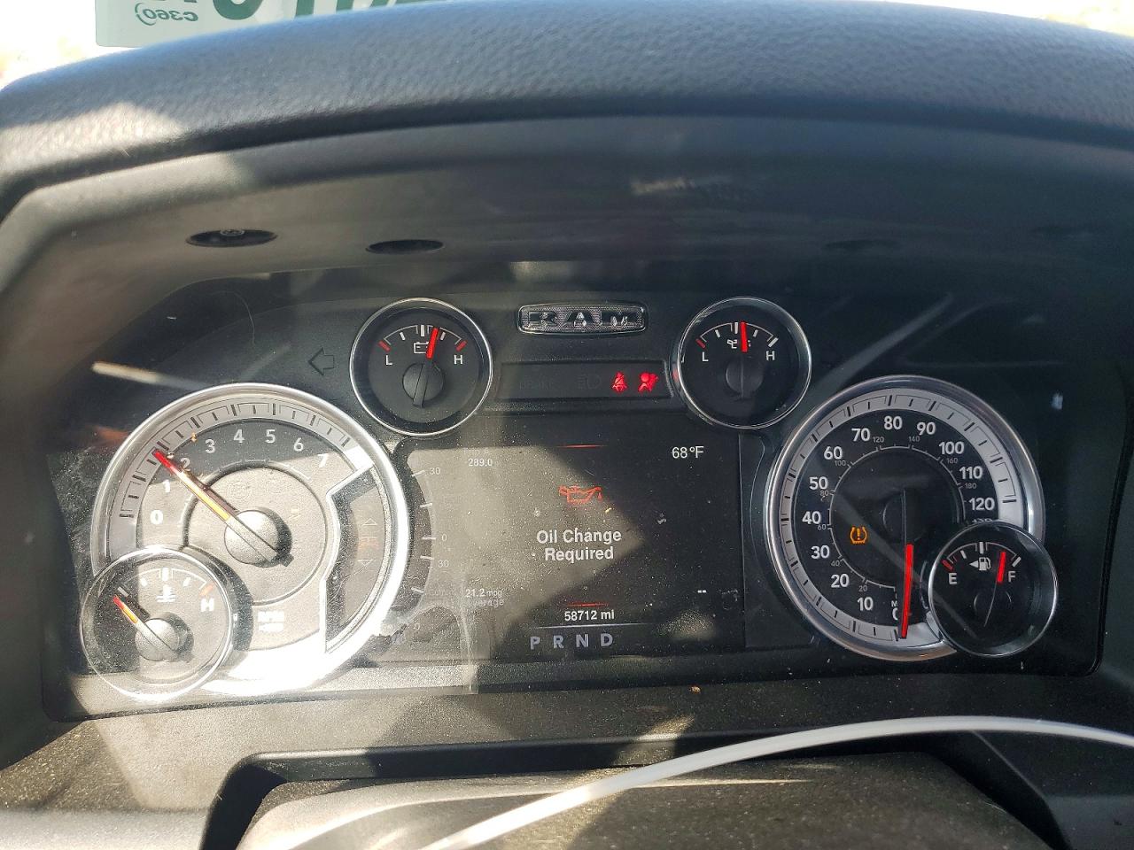 2022 RAM 1500 CLASSIC SLT photo 25