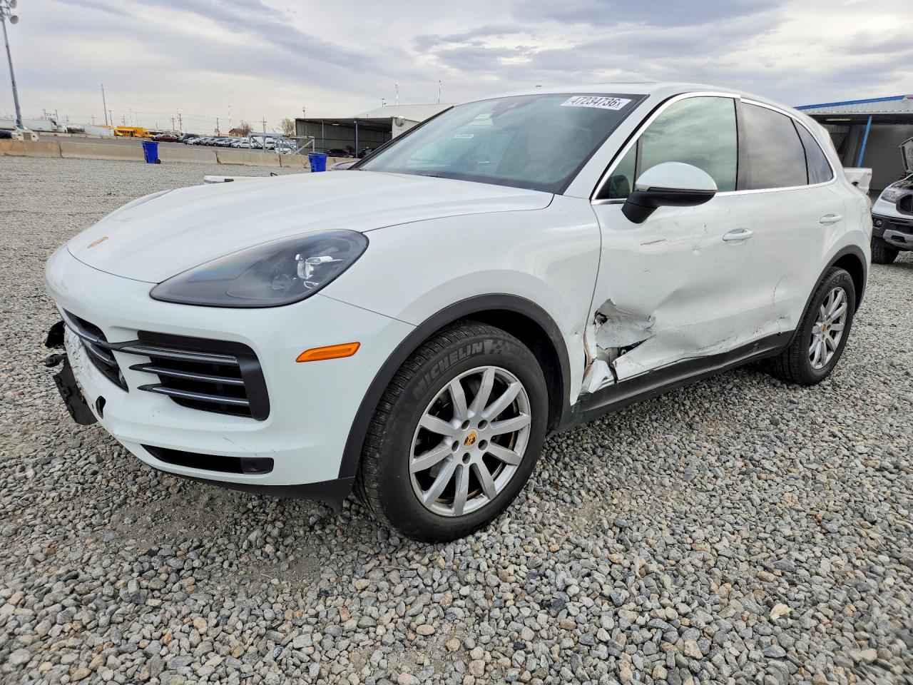 2020 PORSCHE CAYENNE