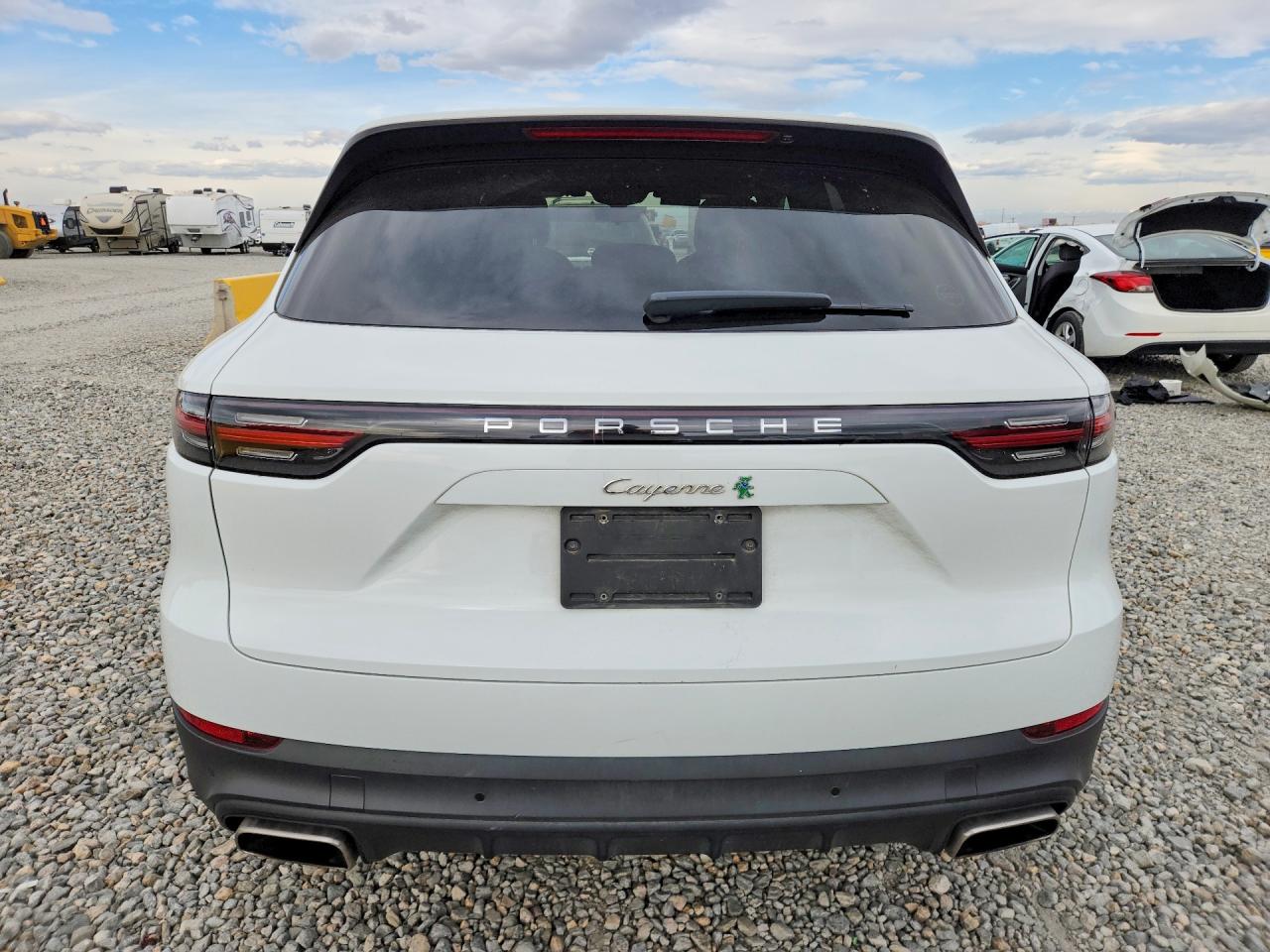 2020 PORSCHE CAYENNE photo 11
