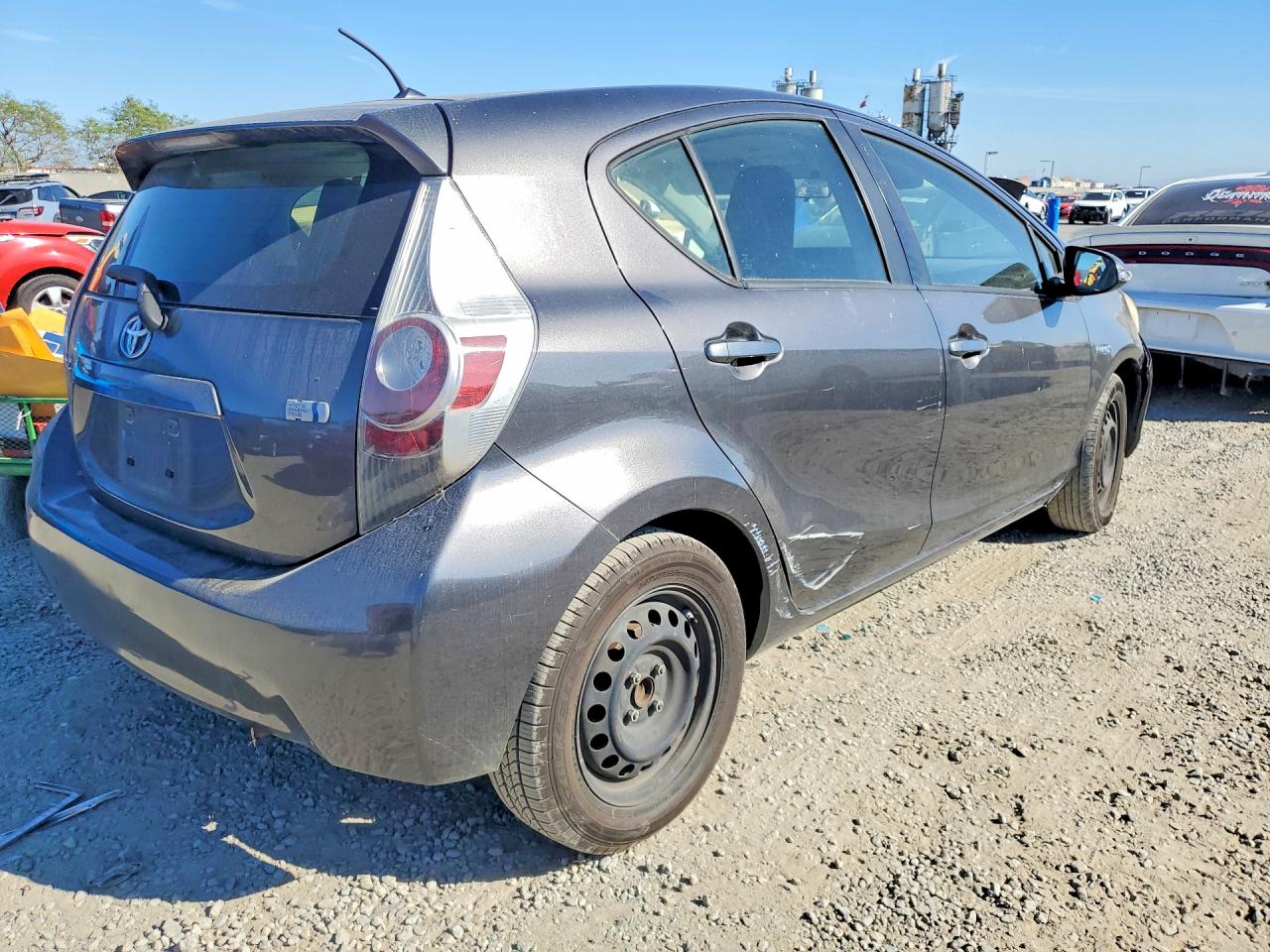 2012 TOYOTA PRIUS C ONE photo 5