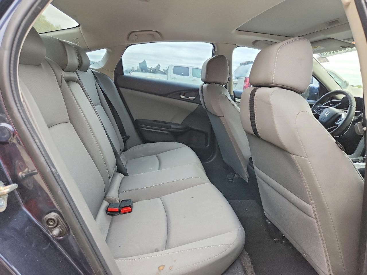 2017 HONDA CIVIC EX photo 19