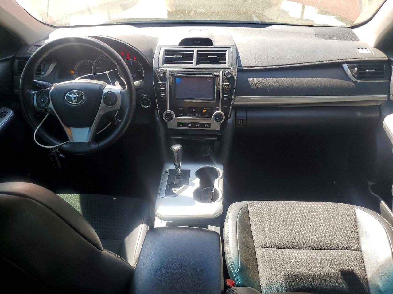 2012 TOYOTA CAMRY SE V6 photo 8