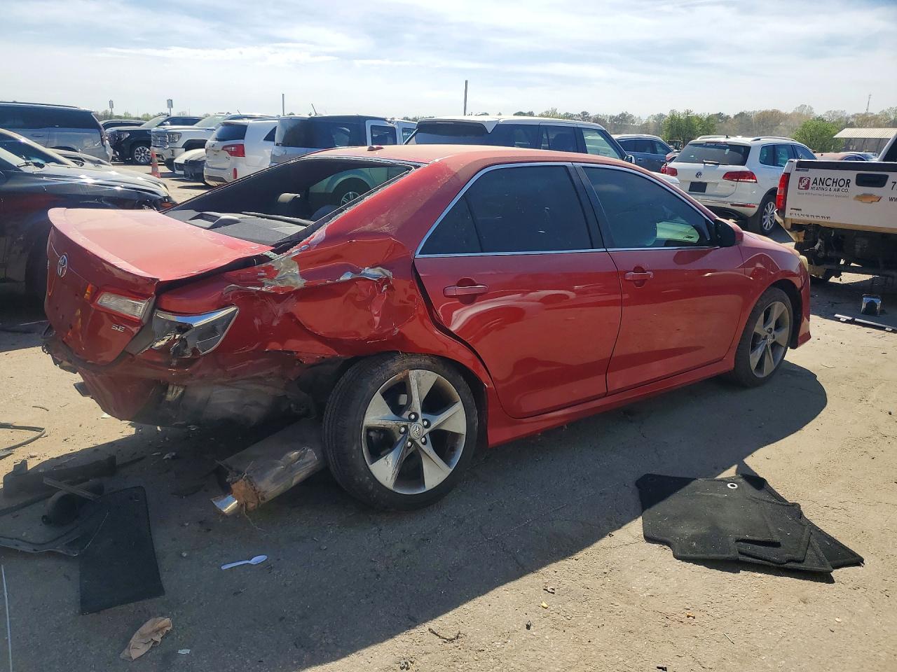 2012 TOYOTA CAMRY SE V6 photo 3