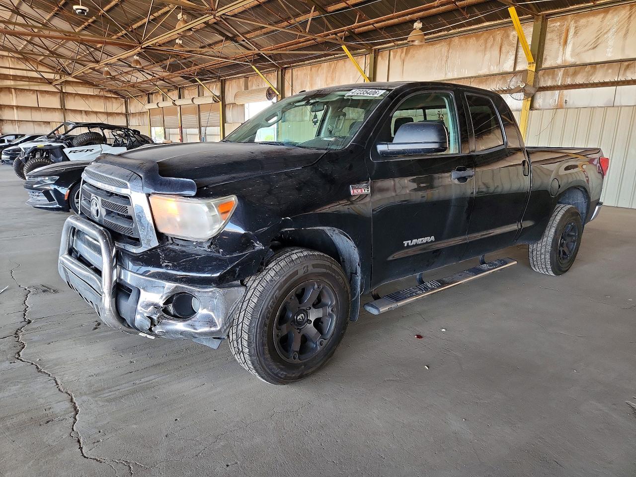 2013 TOYOTA TUNDRA
