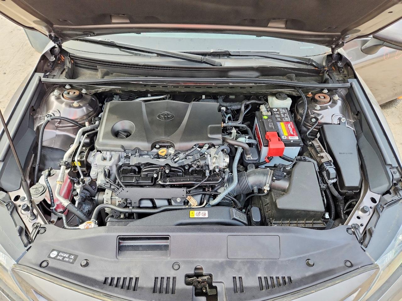 2021 TOYOTA CAMRY SE photo 31