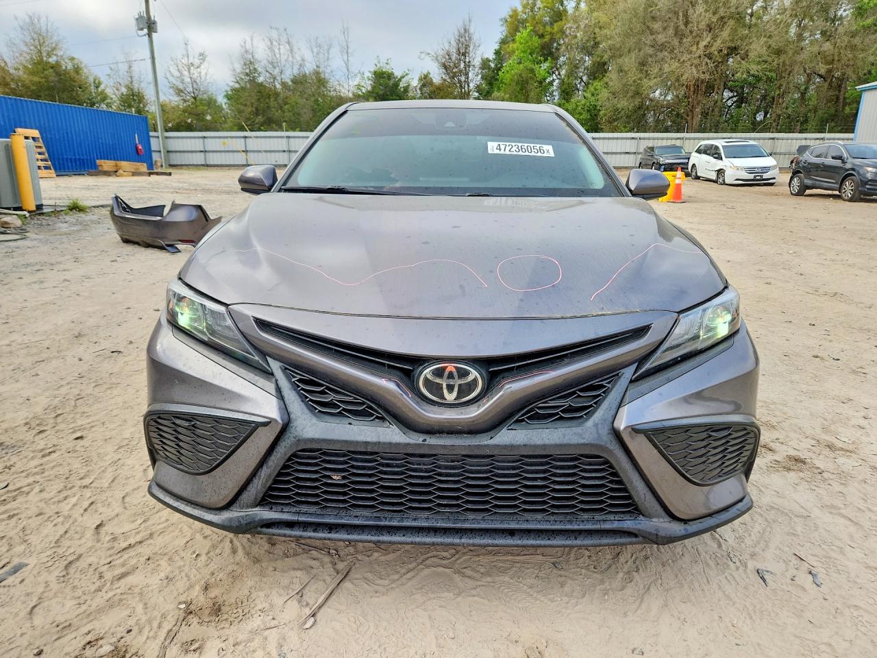 2021 TOYOTA CAMRY SE photo 13