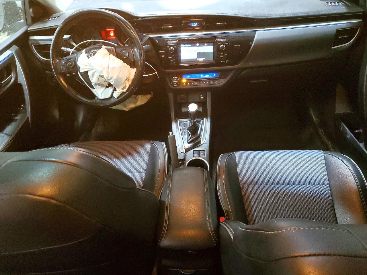 2016 TOYOTA COROLLA S PLUS photo 8