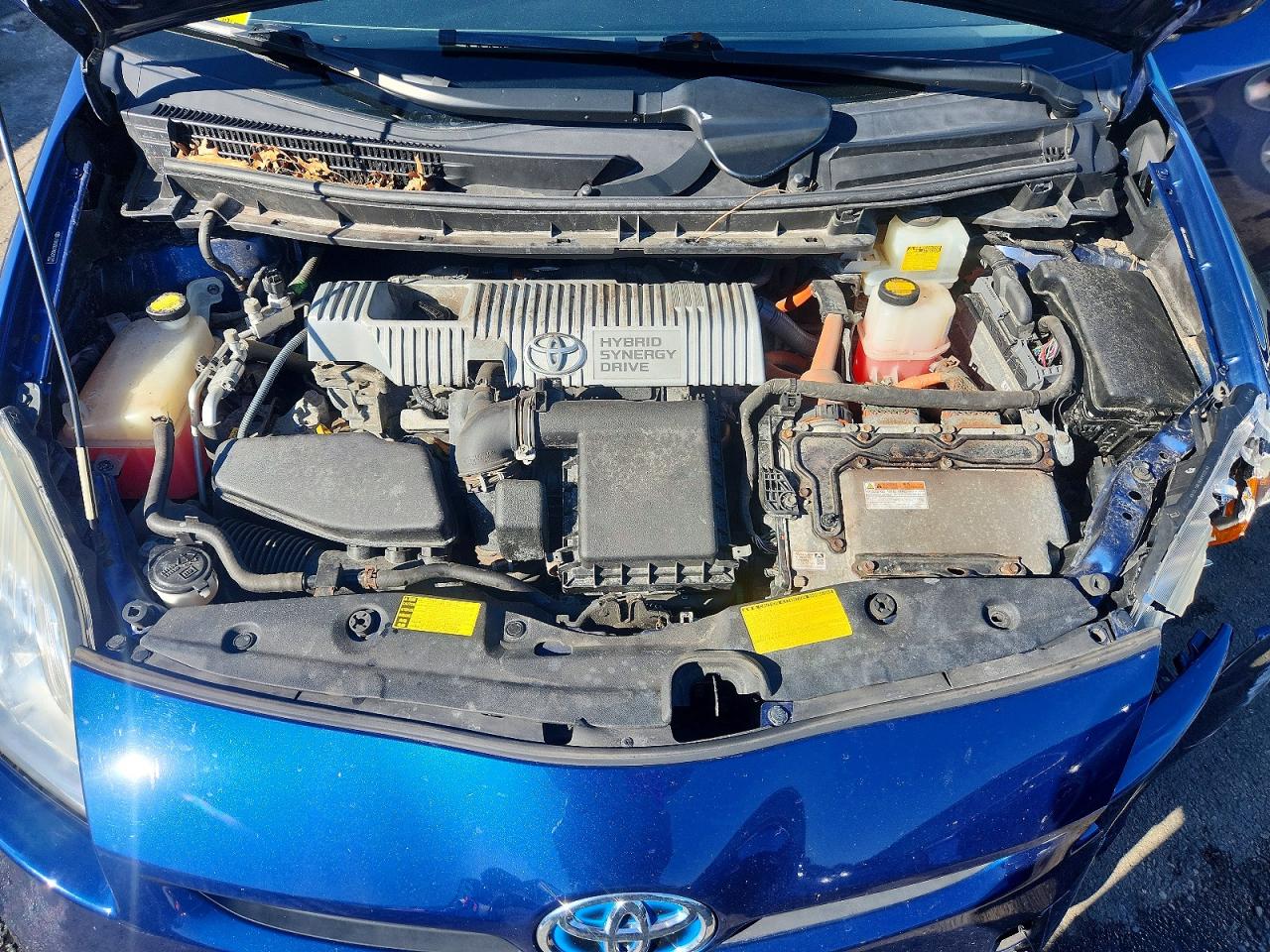 2011 TOYOTA PRIUS THREE photo 21