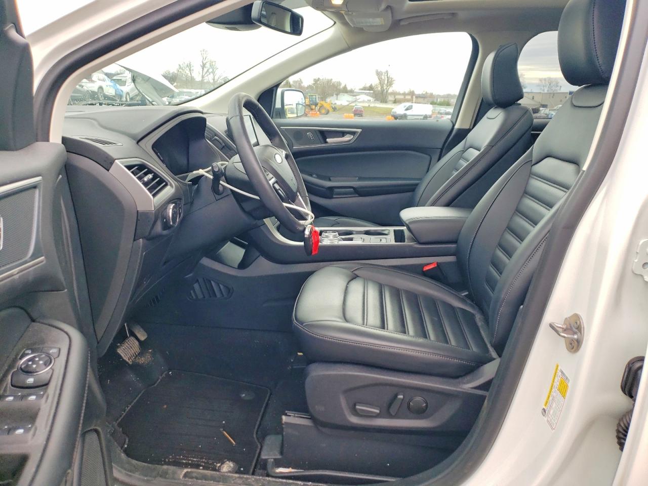 2024 FORD EDGE SEL photo 13