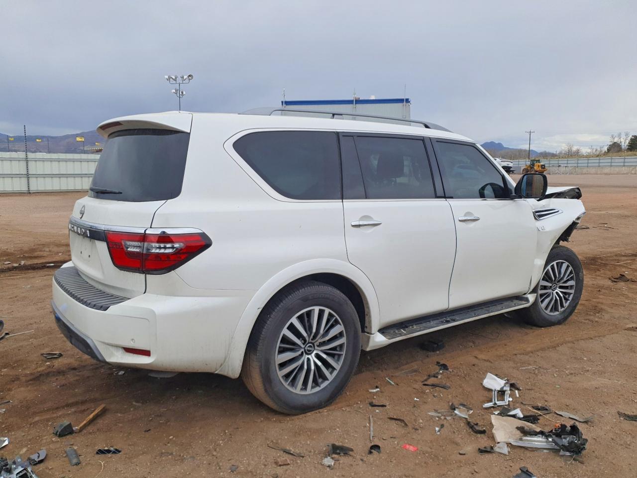 2022 NISSAN ARMADA SV photo 5