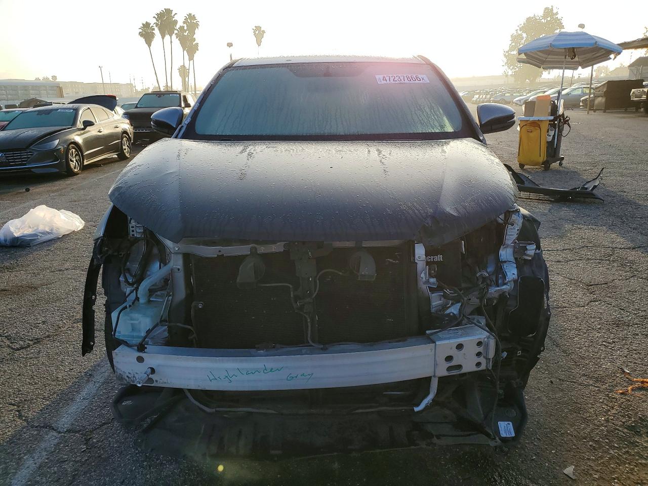 2016 TOYOTA HIGHLANDER LE PLUS photo 9