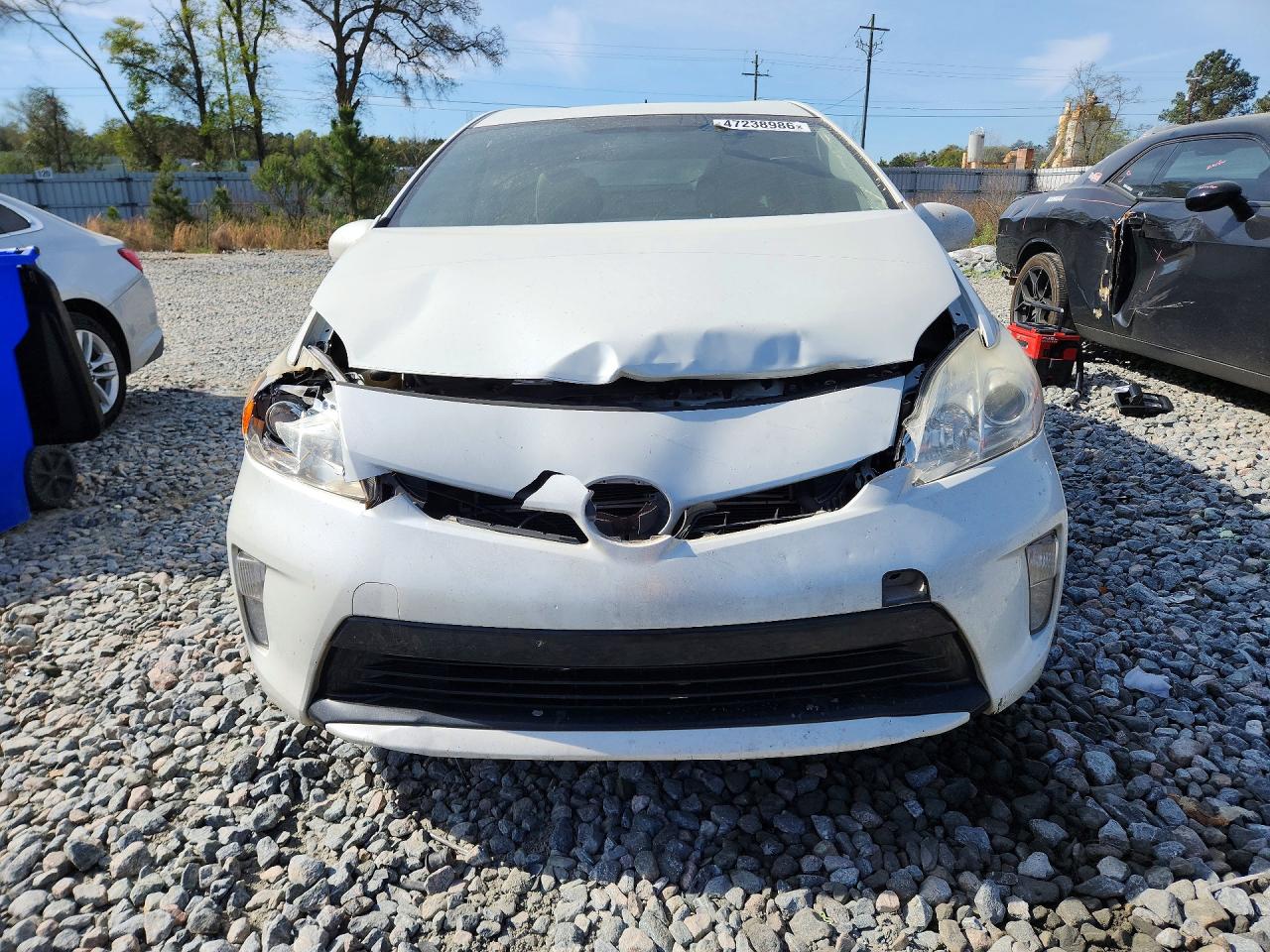 2015 TOYOTA PRIUS TWO photo 13