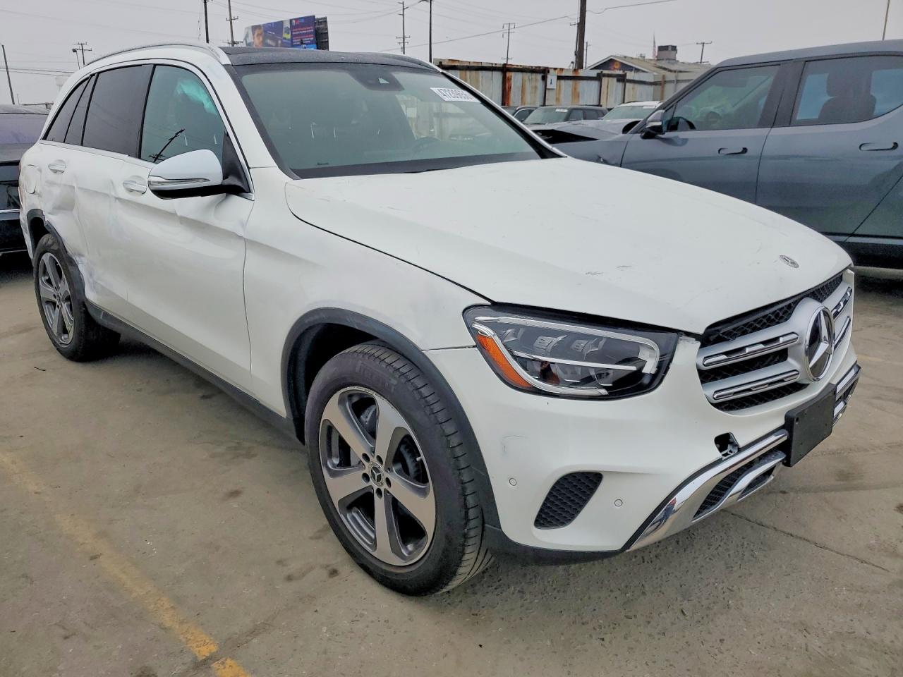2022 MERCEDES-BENZ GLC 300 photo 4