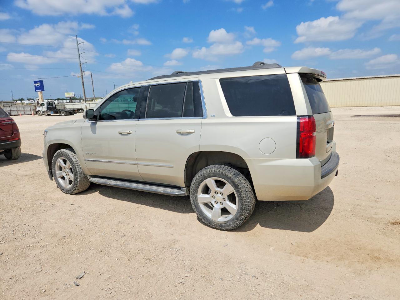 2015 CHEVROLET TAHOE C1500 LS photo 3