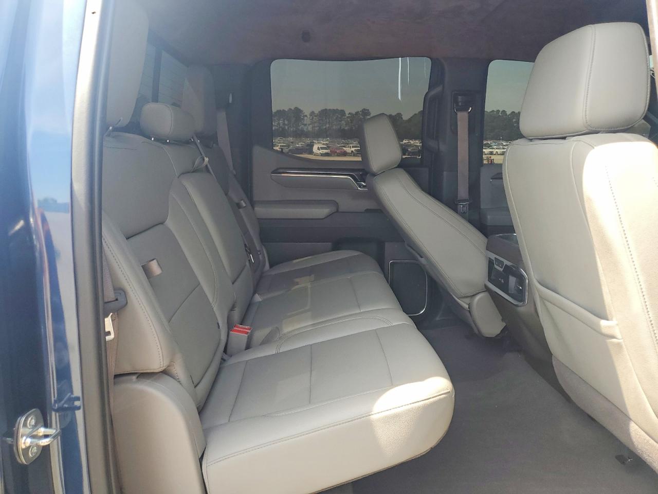 2023 CHEVROLET SILVERADO K1500 LTZ photo 10
