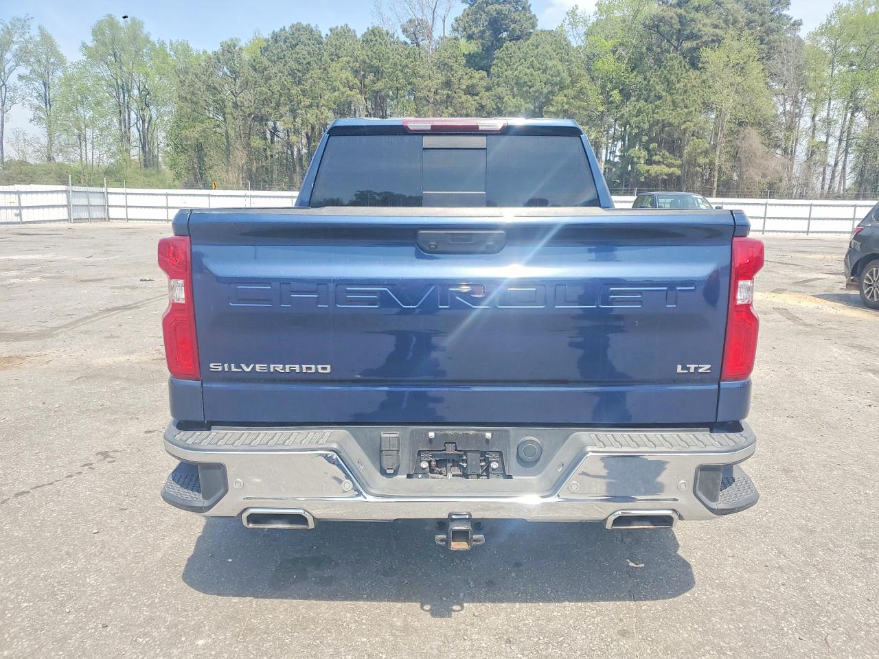 2023 CHEVROLET SILVERADO K1500 LTZ photo 6