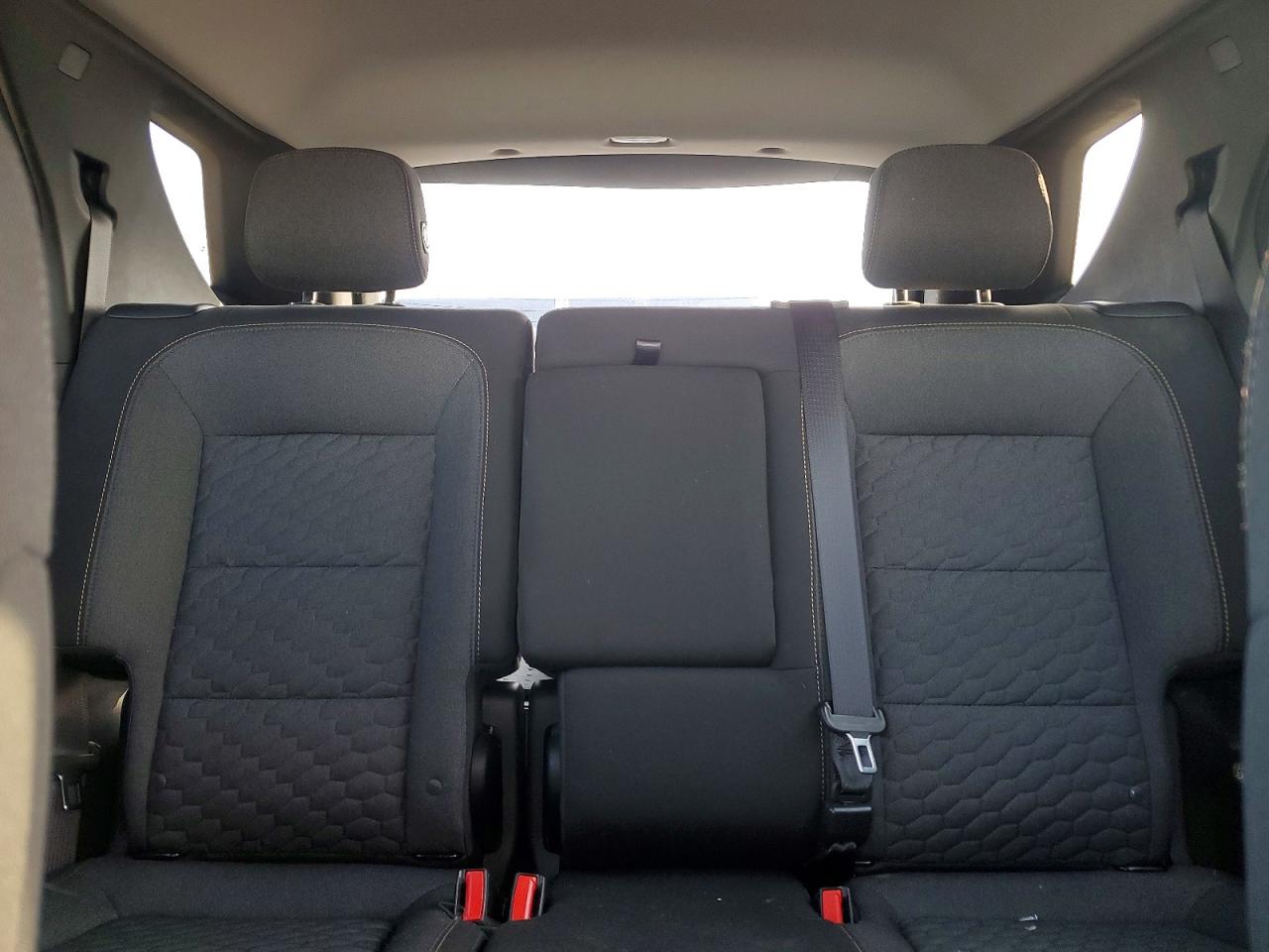 2020 CHEVROLET EQUINOX LT photo 19