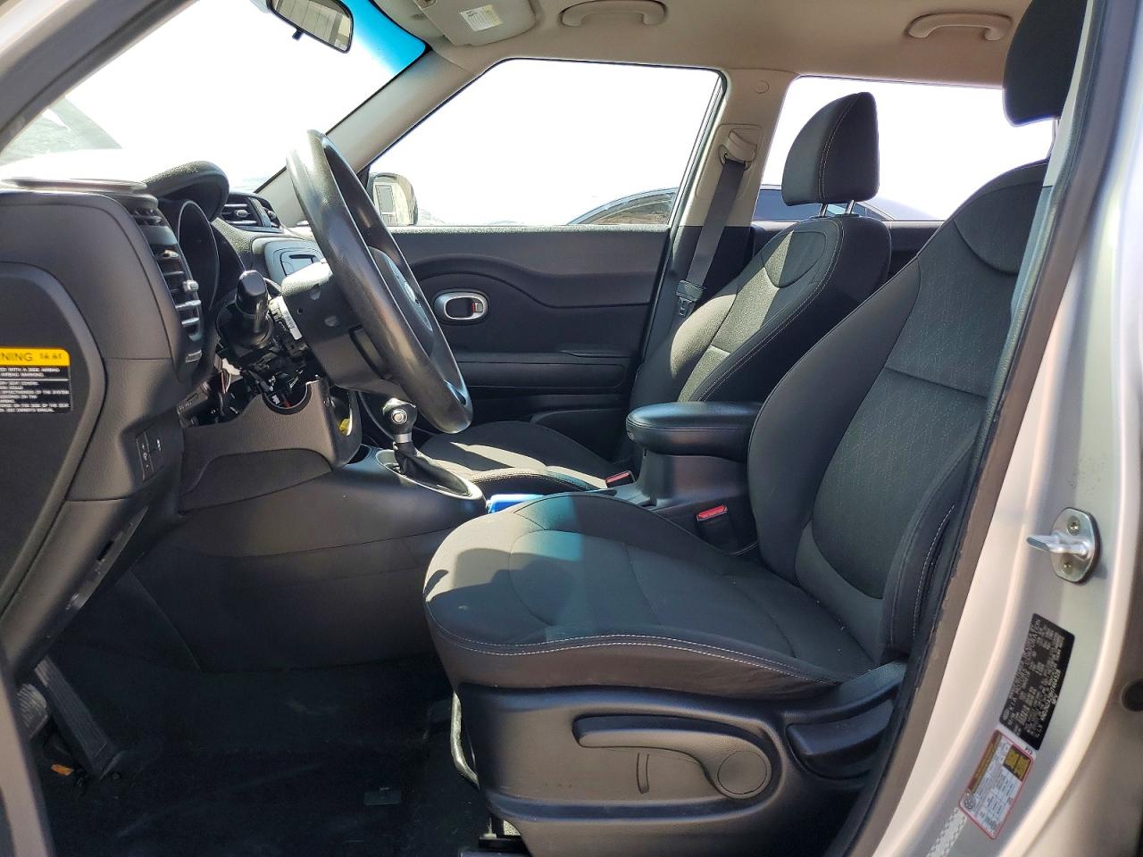 2017 KIA SOUL photo 7
