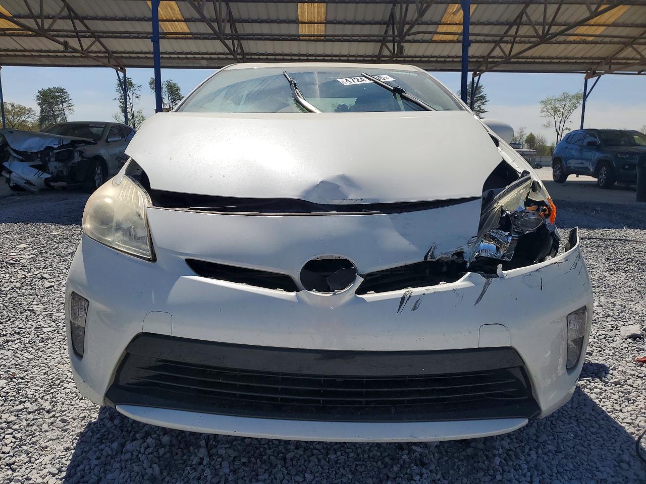 2013 TOYOTA PRIUS THREE photo 13